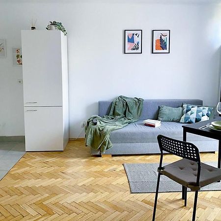 Halby Apartment Chlodna 15 Varsó Kültér fotó